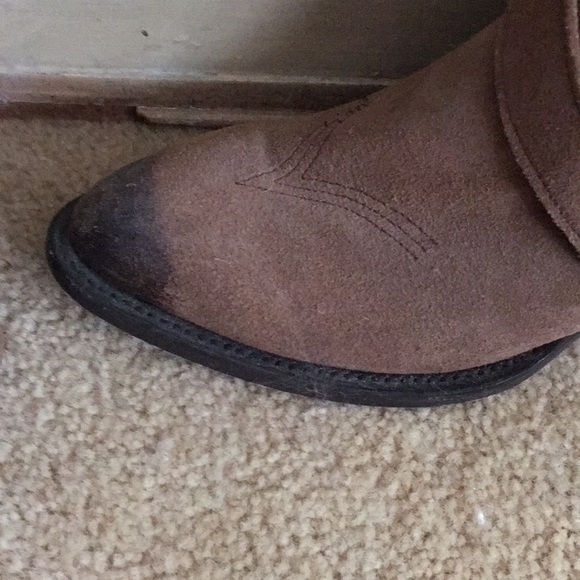 Modern western boots ❣️Has a distressed look - Picture 3 of 6